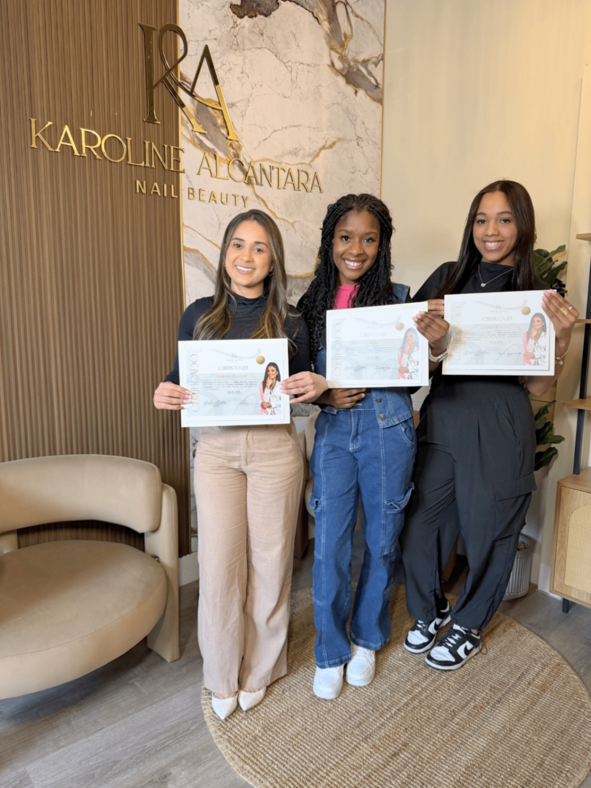 Aluna formada — Karoline Alcantara Nails Academy 7
